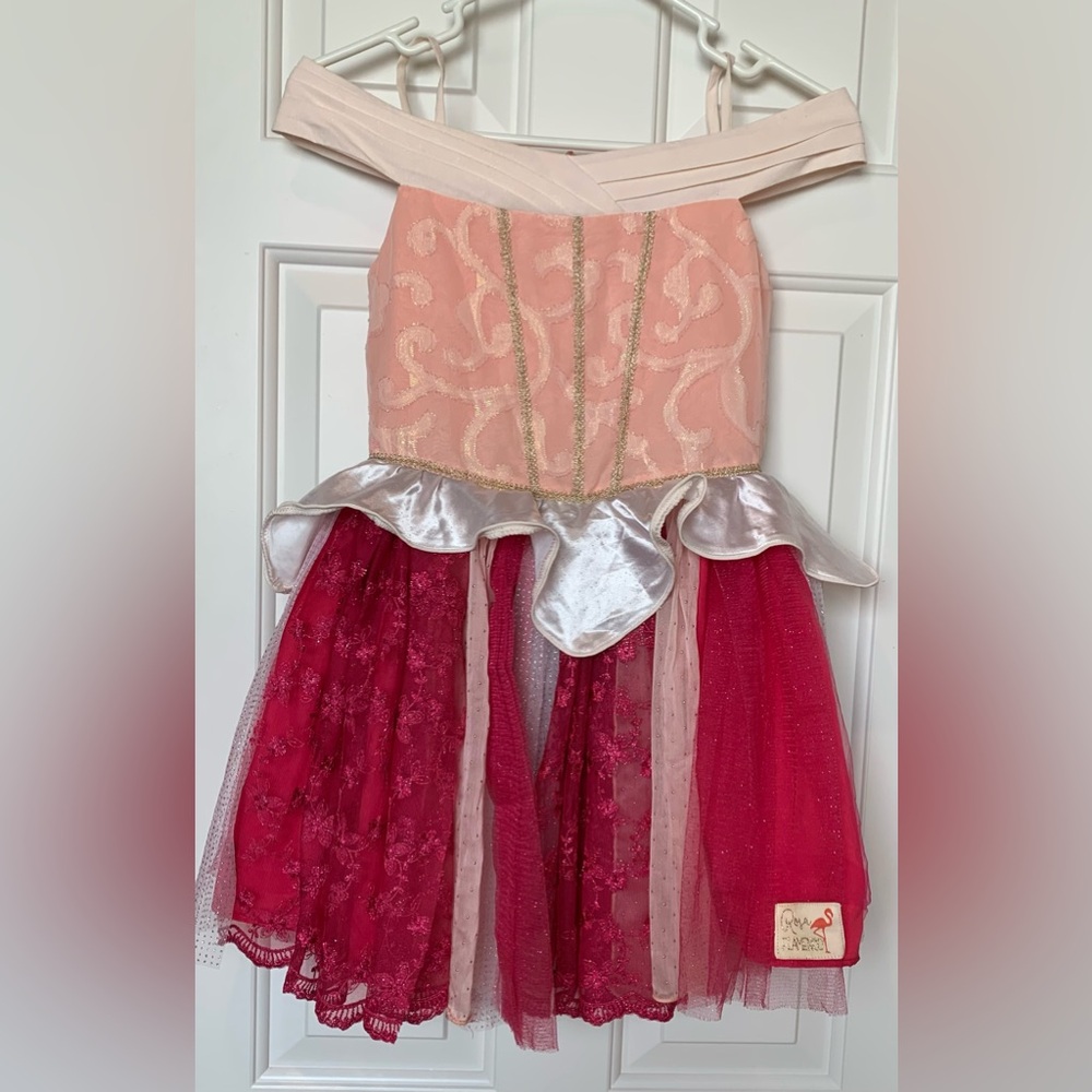 Rosa Flemenco princess gown pink peachy white off shoulder with straps size 7/8